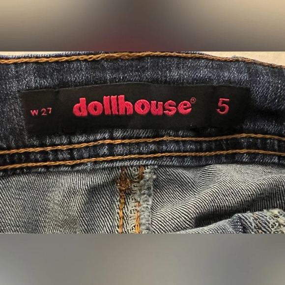 Dollhouse Distressed Overall Jean Shorts Size 5. C1 - Picture 6 of 10
